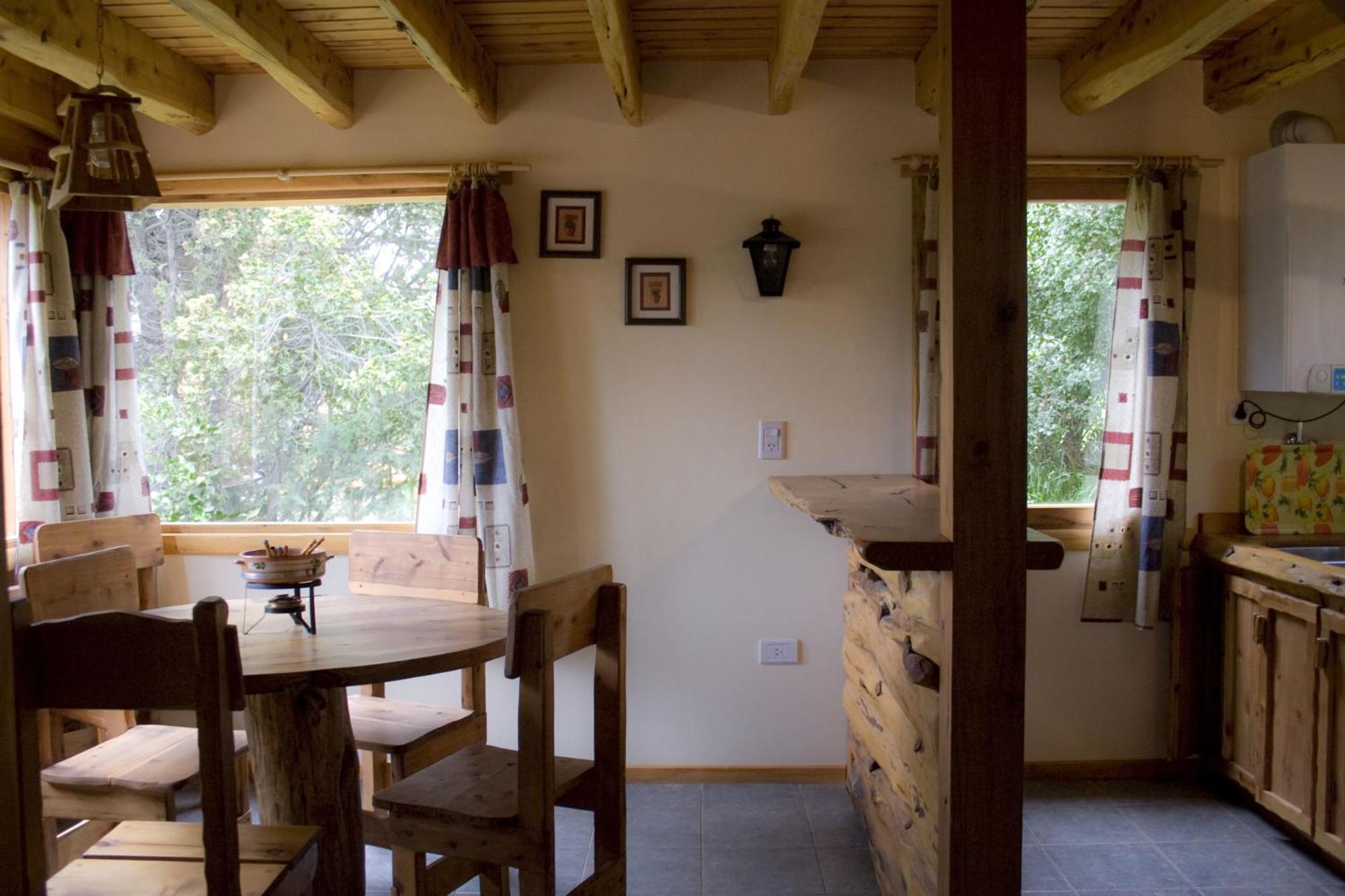 Cocos Cura Casas De Montana Villa San Carlos de Bariloche Bilik gambar